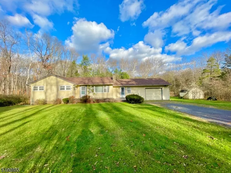 22 Mill Rd, West Amwell Twp., NJ 08530