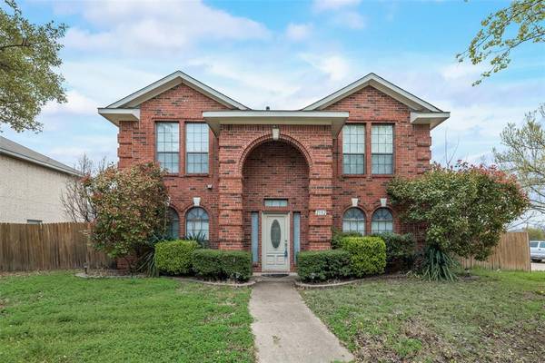 2102 Dana Drive, Rowlett, TX 75088