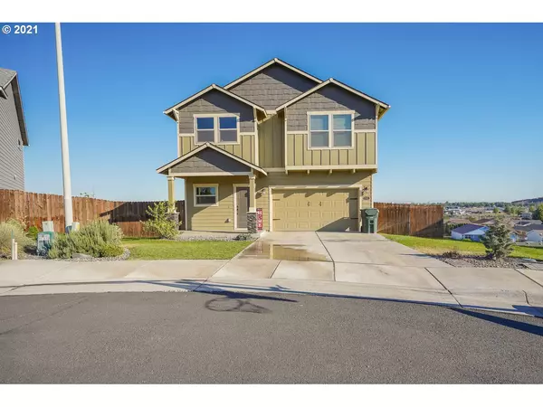 2142 NW DAWN DR, Hermiston, OR 97838