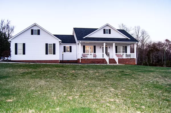 7108 Callands RD, Chatham, VA 24531