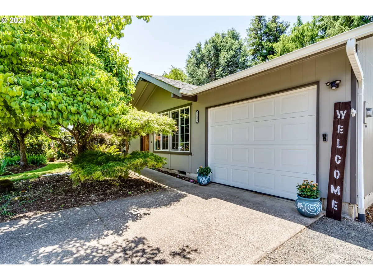 2638 DONEGAL ST, Eugene, OR 97404