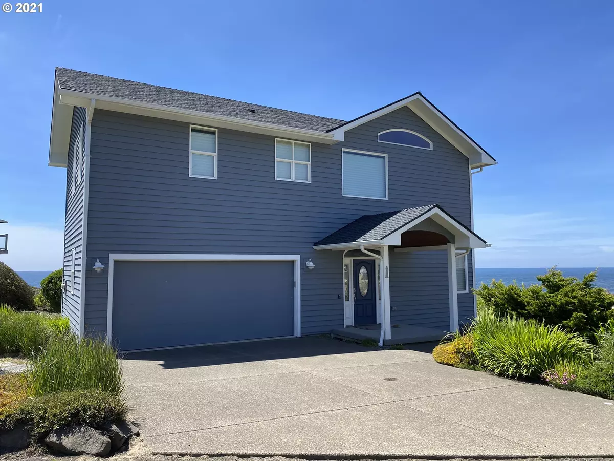 Yachats, OR 97498,679 COOLIDGE LN