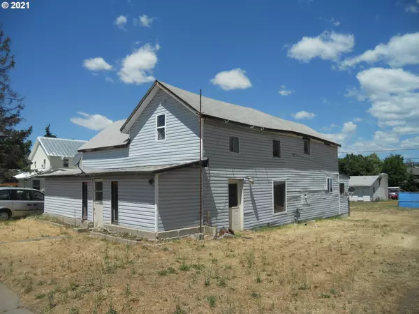 Goldendale, WA 98620,415 W CT