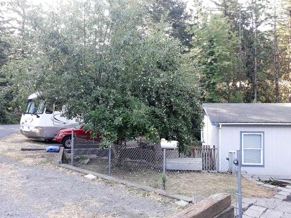 Cascade Locks, OR 97014,92 SW Ruckel ST