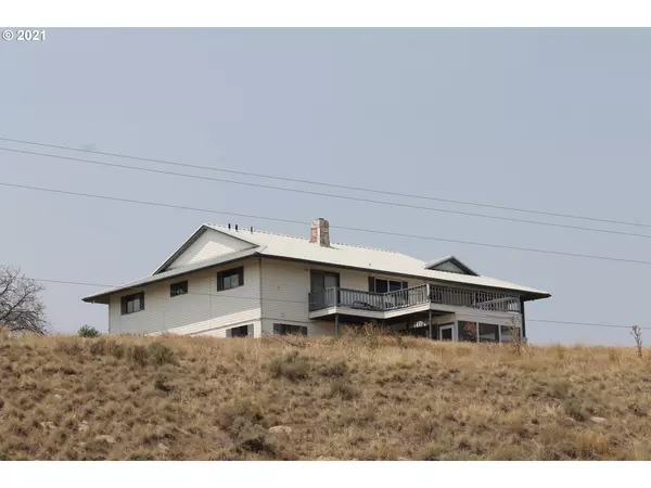 5851 LOCKETT RD, Huntington, OR 97907