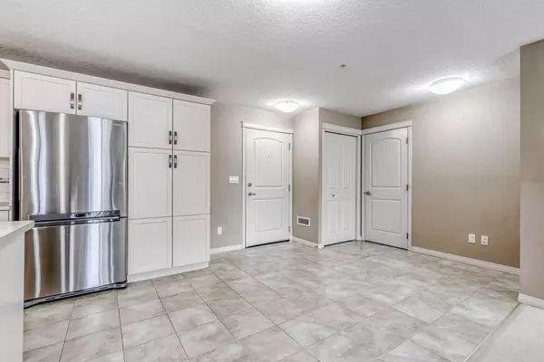 Calgary, AB T3M 1W2,304 Cranberry PARK SE #205