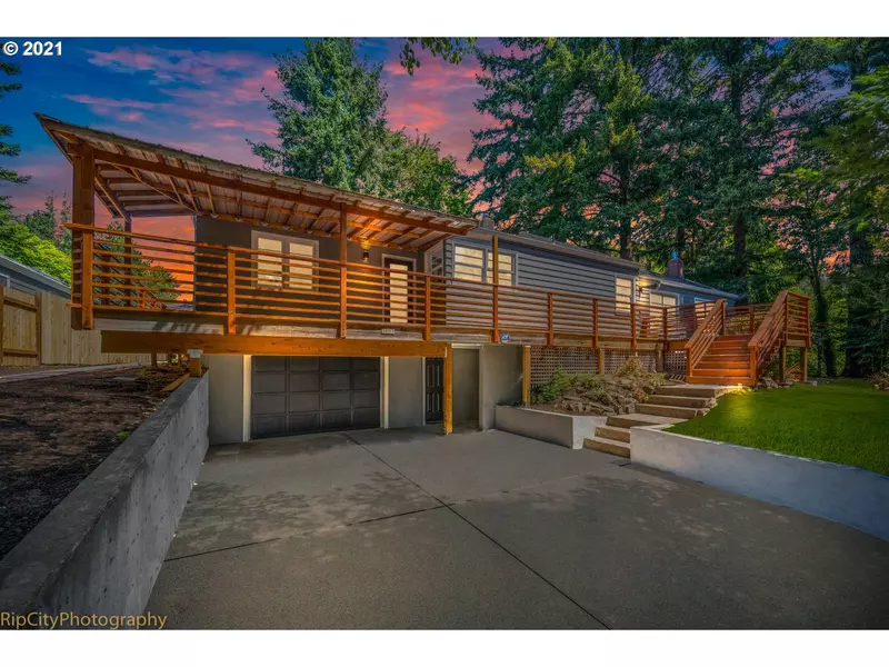 3003 SW FLOWER TER, Portland, OR 97239