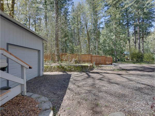 67544 E VINE AVE, Rhododendron, OR 97049