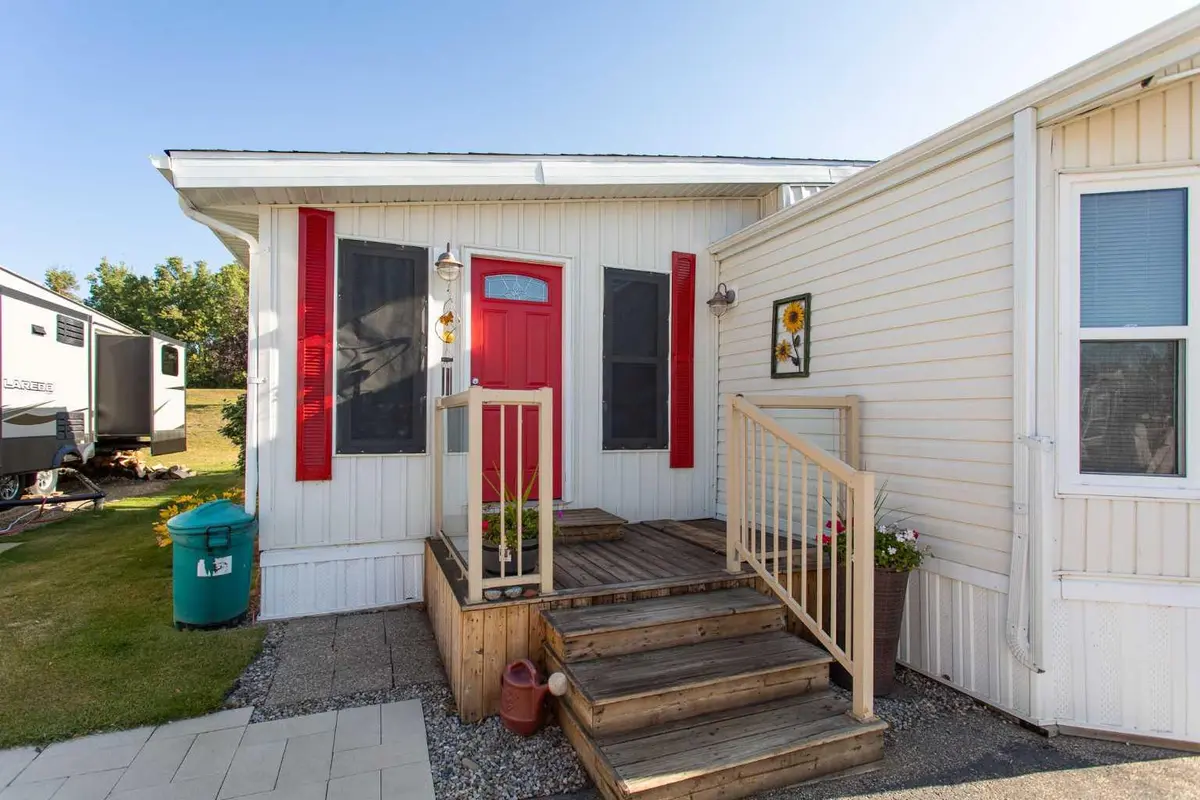 Rural Red Deer County, AB T0M 1S0,25074 South Pine Lake RD #3028