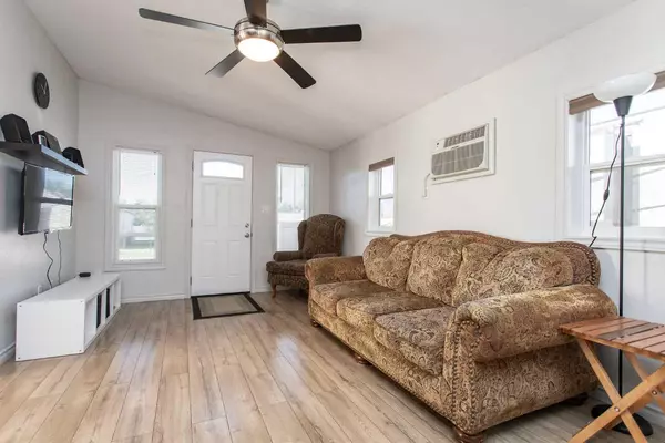 Rural Red Deer County, AB T0M 1S0,25074 South Pine Lake RD #3028