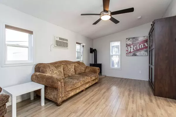 Rural Red Deer County, AB T0M 1S0,25074 South Pine Lake RD #3028