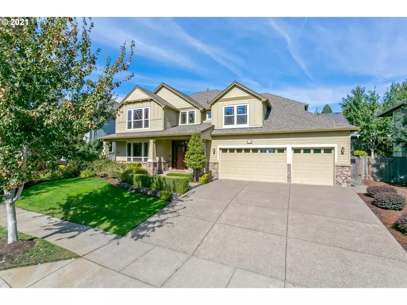 14559 SE PEBBLE BEACH DR, Happy Valley, OR 97086