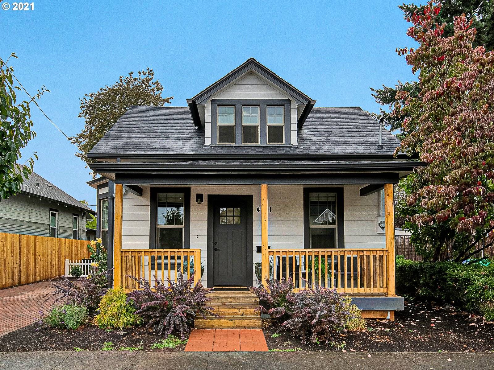 4121 SE 64TH AVE, Portland, OR 97206