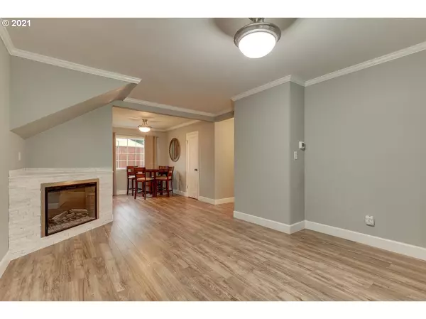 Portland, OR 97218,6100 NE SIMPSON ST