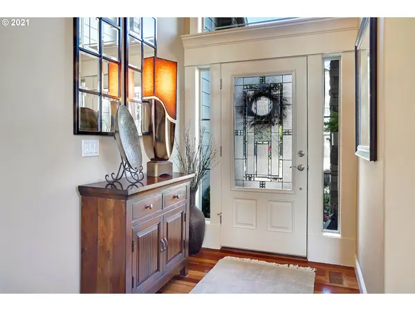 5885 LONE OAK RD, Salem, OR 97306