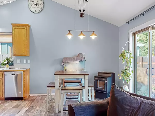 Eugene, OR 97402,1613 CALISTOGA CT