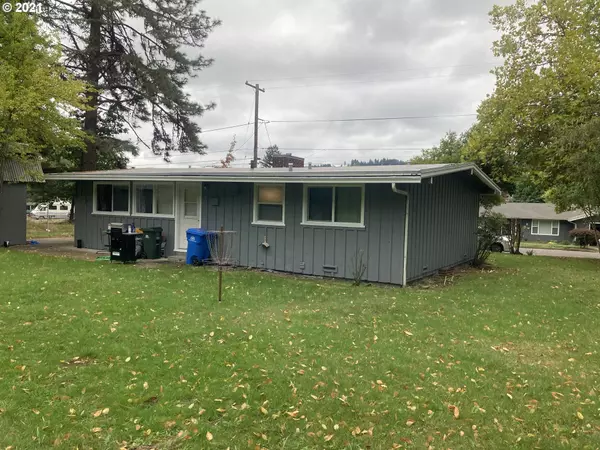 Sutherlin, OR 97479,915 E FOURTH AVE