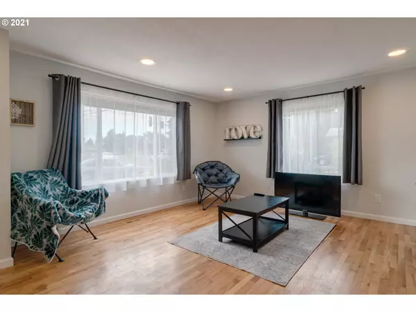 Hillsboro, OR 97123,130 SE 24TH AVE