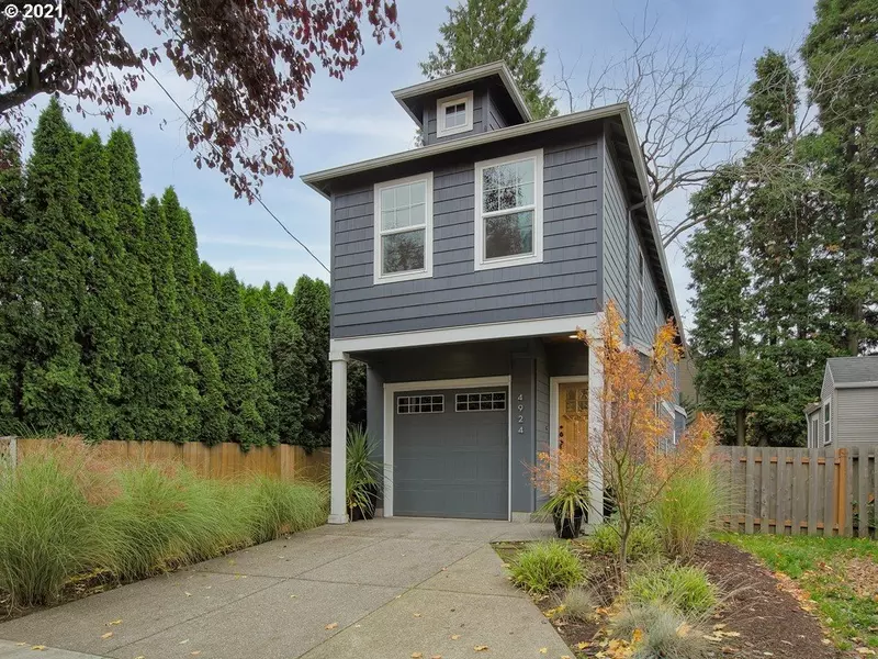 4924 SE RURAL ST, Portland, OR 97206