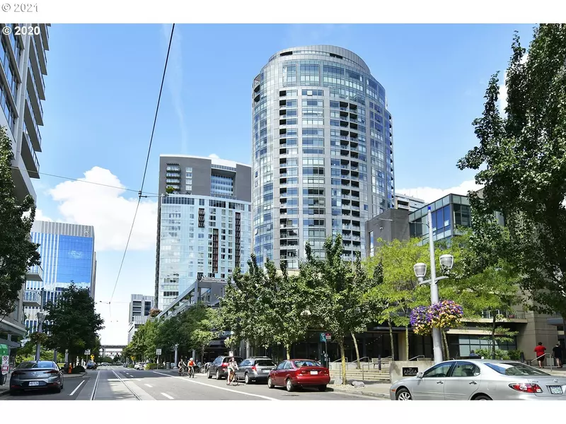 3601 S RIVER PKWY #1002, Portland, OR 97239