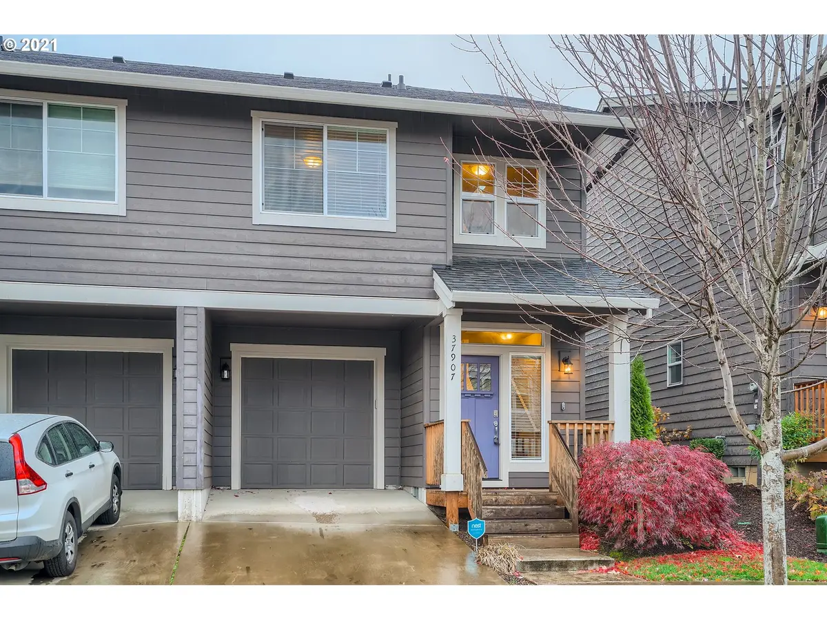 37907 KILLARNEY ST, Sandy, OR 97055
