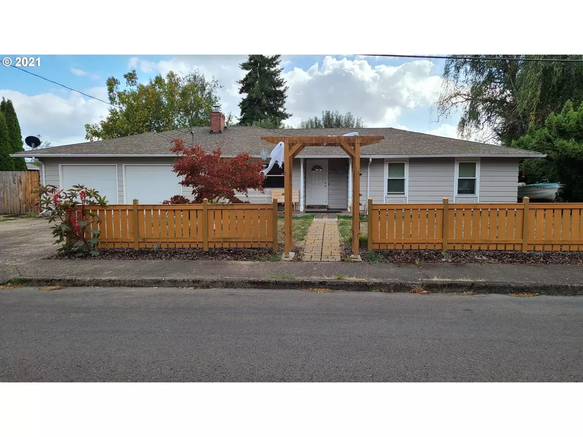 Sheridan, OR 97378,456 SW CHAPMAN ST