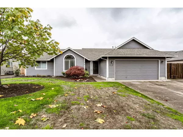 2418 BOWTIE AVE, Eugene, OR 97404