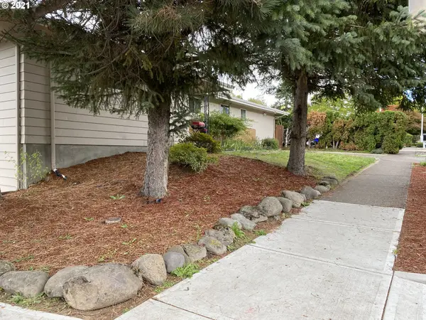 21707 SE ALDER DR, Gresham, OR 97030