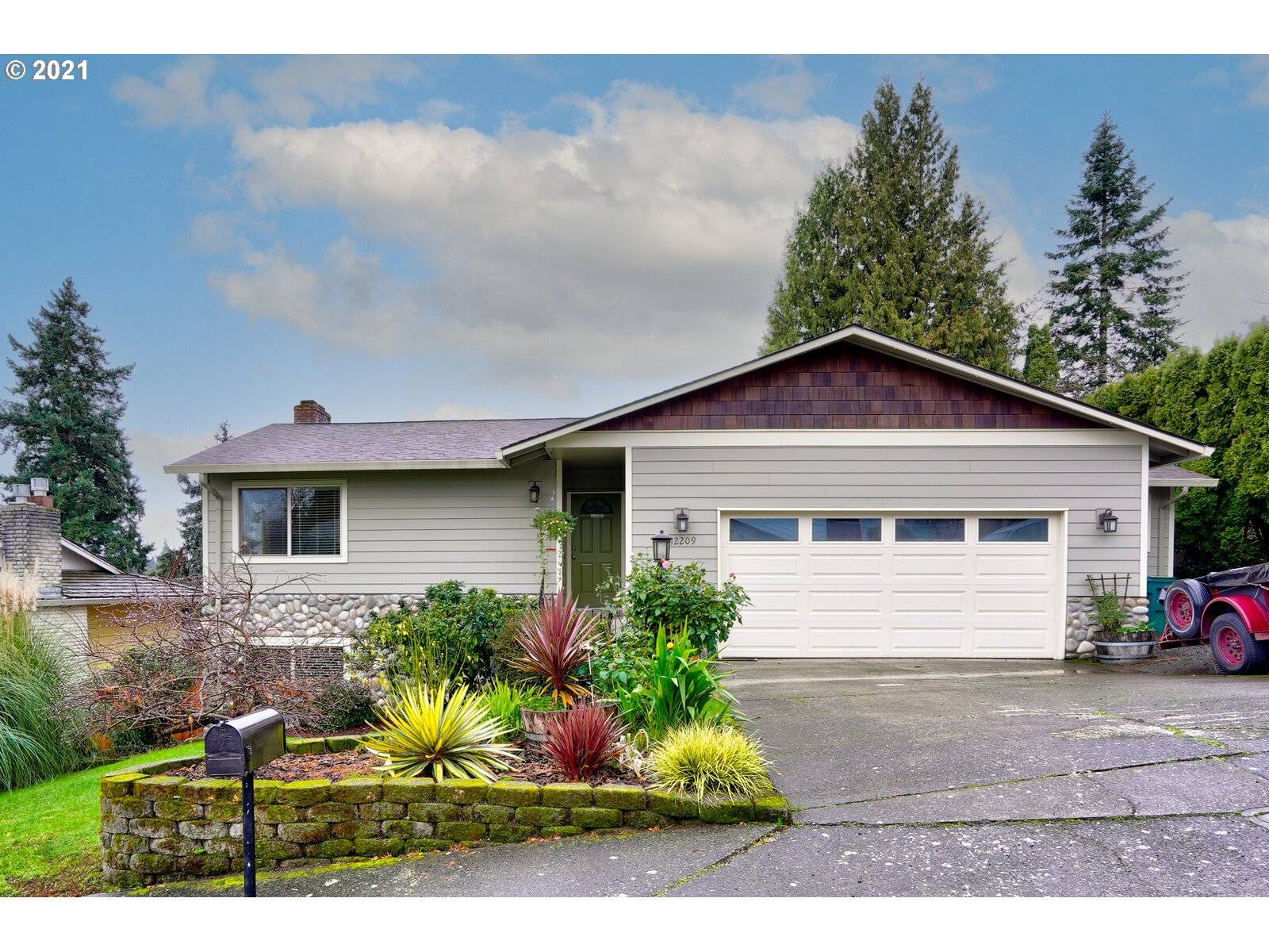 12209 SE 38TH AVE, Milwaukie, OR 97222