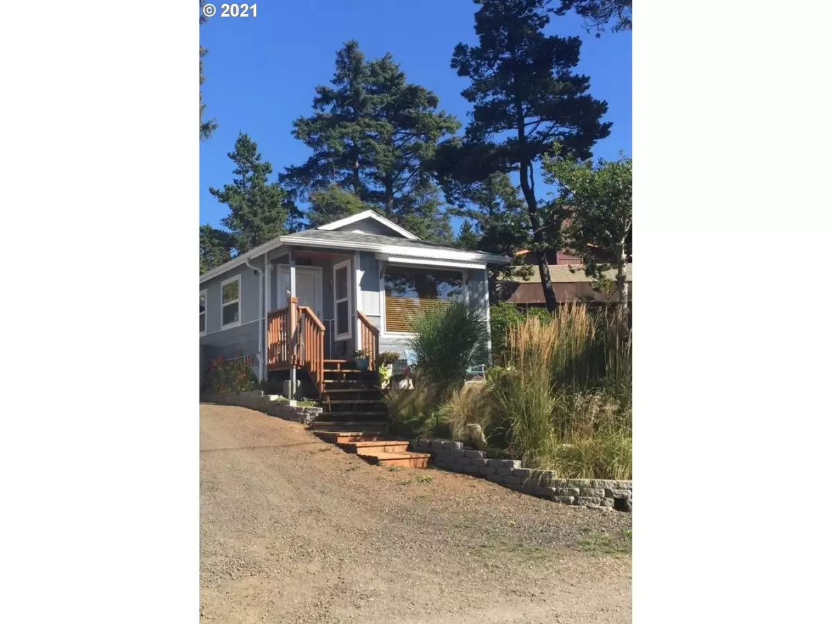 Seal Rock, OR 97376,10485 NW RHODA ST