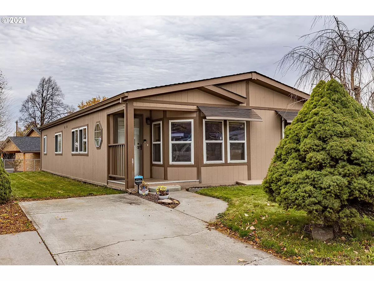 The Dalles, OR 97058,950 POMONA #125