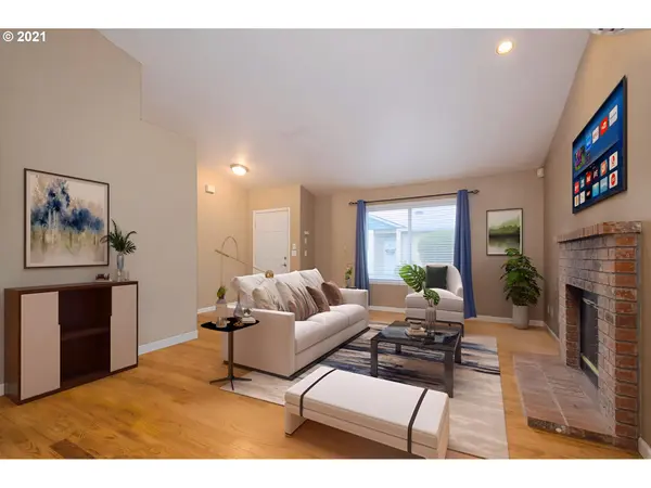 6547 NE DOGWOOD ST #12, Hillsboro, OR 97124