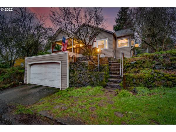 2525 SW CUSTER ST, Portland, OR 97219