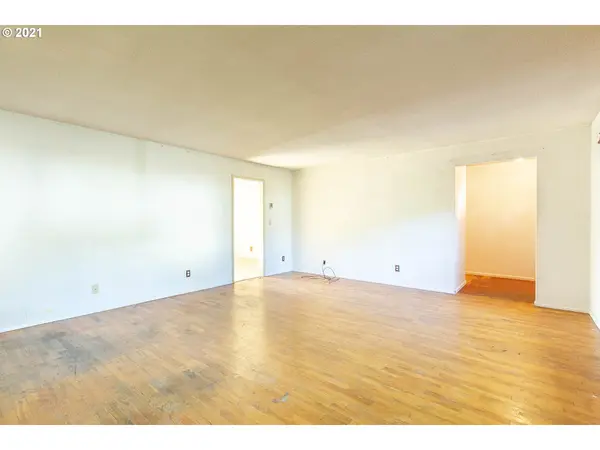 310 JONQUIL AVE, Eugene, OR 97404