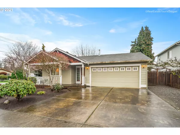 Scappoose, OR 97056,52178 SE SAUER CT