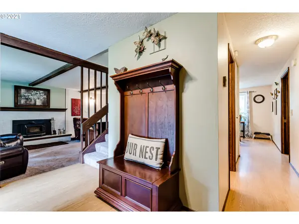 85782 LORANE HWY, Eugene, OR 97405