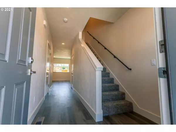 Veneta, OR 97487,88472 JAMESON WAY