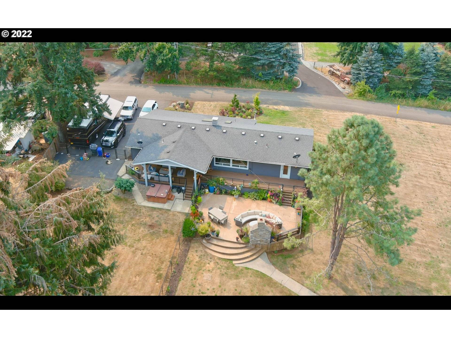 16047 S BEAVER GLEN DR, Oregon City, OR 97045
