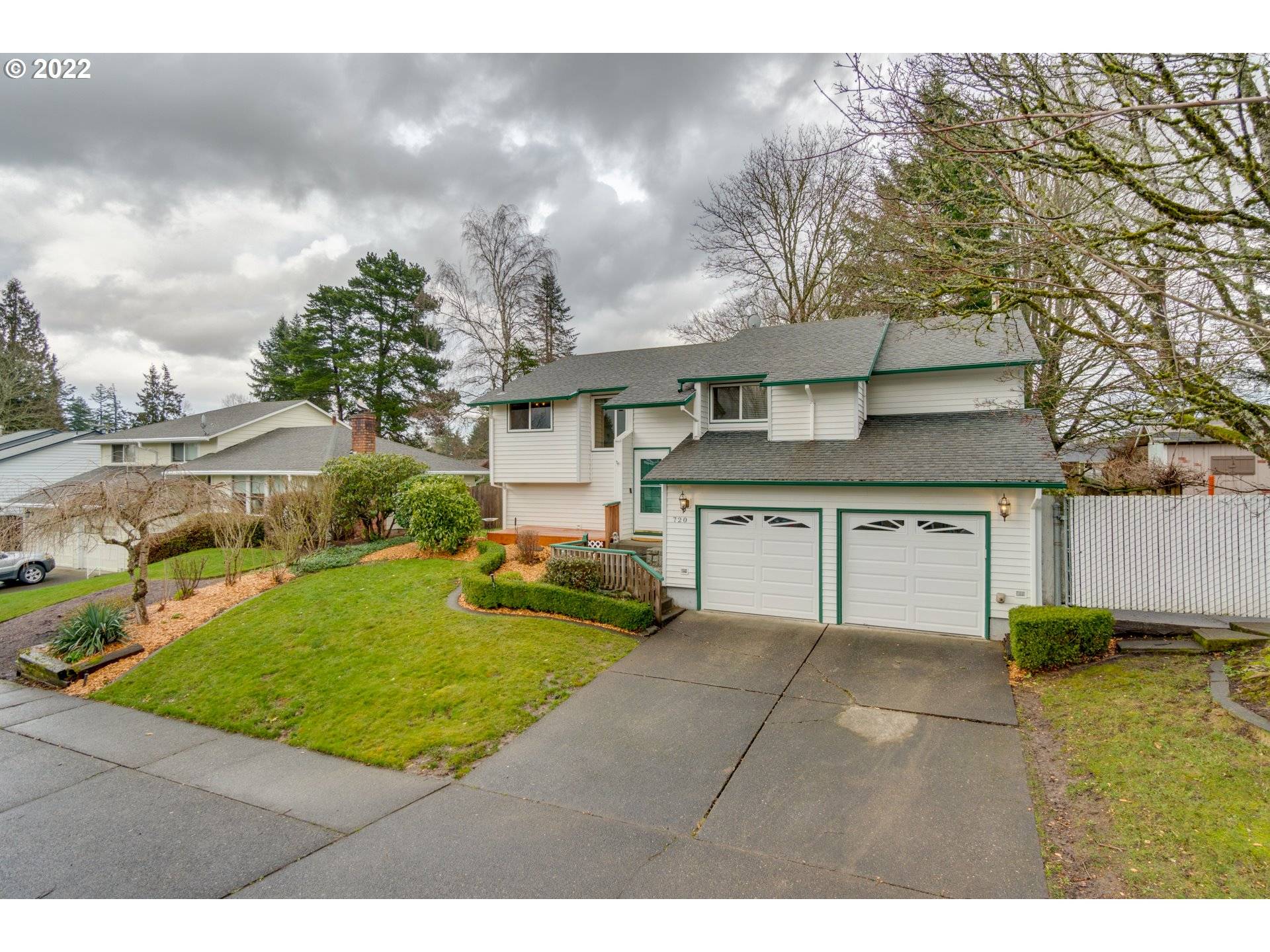 Troutdale, OR 97060,720 SE 40TH ST