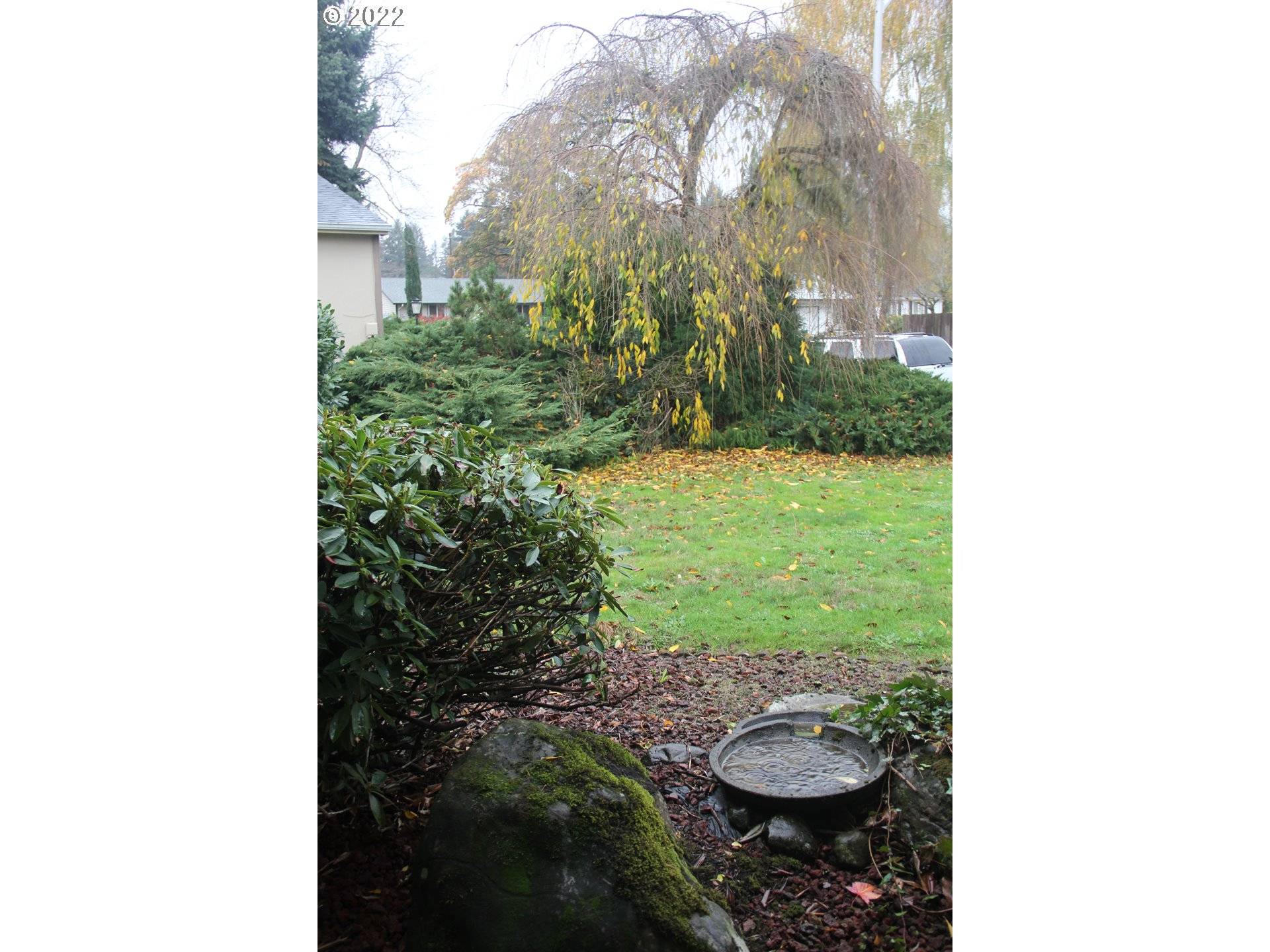 Portland, OR 97233,207 SE Ankeny CIR