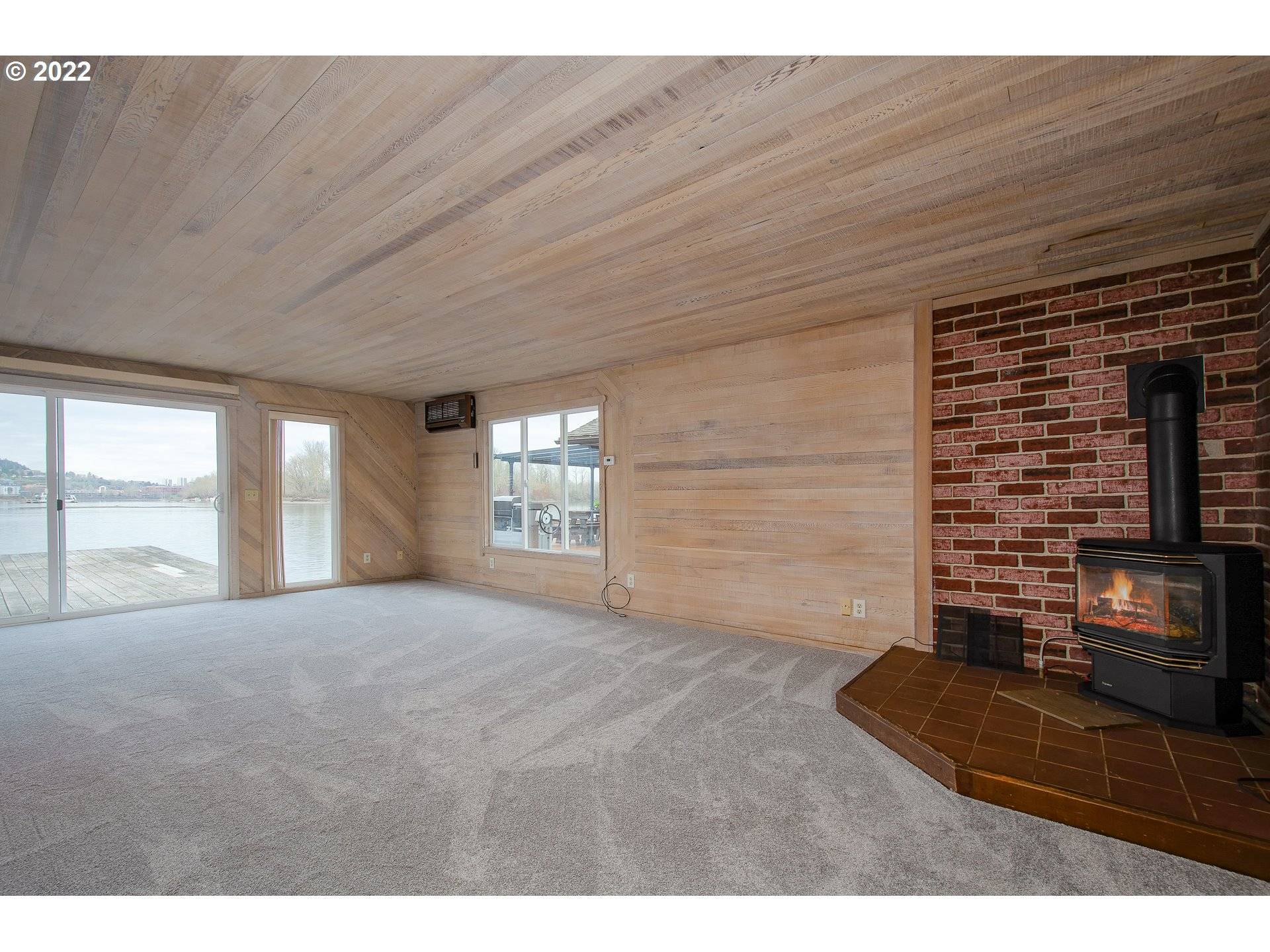 Portland, OR 97202,6901 SE Oaks Park Way ##7