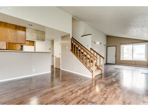 3440 WOOD AVE, Eugene, OR 97402