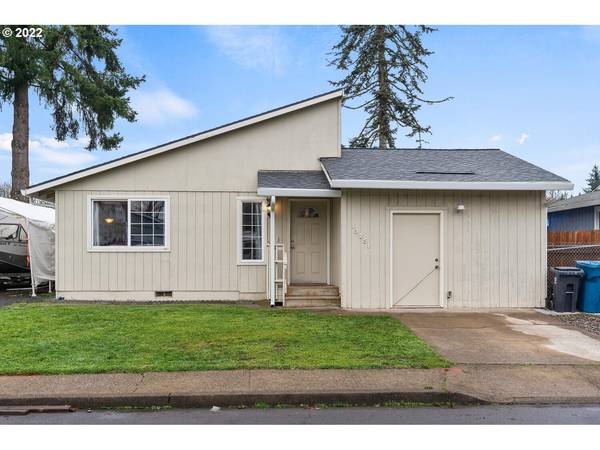 13251 NE LAKEWOOD DR, Aurora, OR 97002