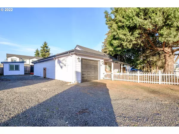 Lebanon, OR 97355,831 W OAK ST