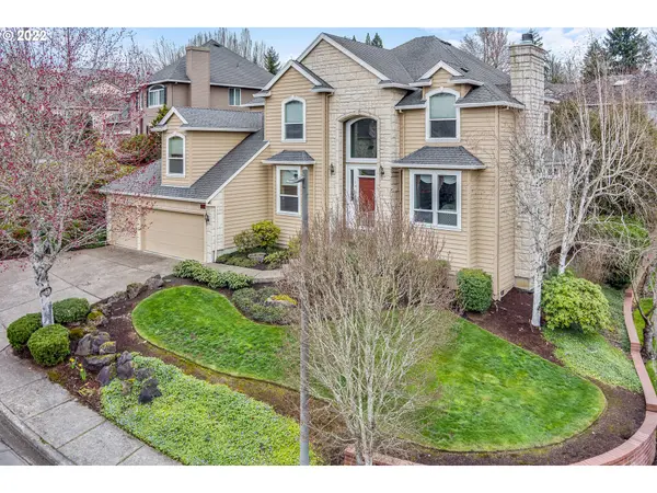 3924 NW Teakwood PL, Portland, OR 97210