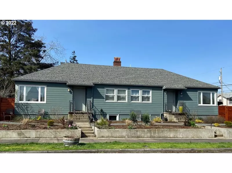 5263 NE 32ND PL, Portland, OR 97211