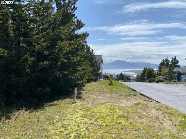 Promontory LN #167, Oceanside, OR 97134