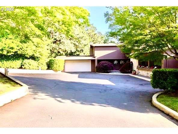 3250 CRESTVIEW DR, Salem, OR 97302