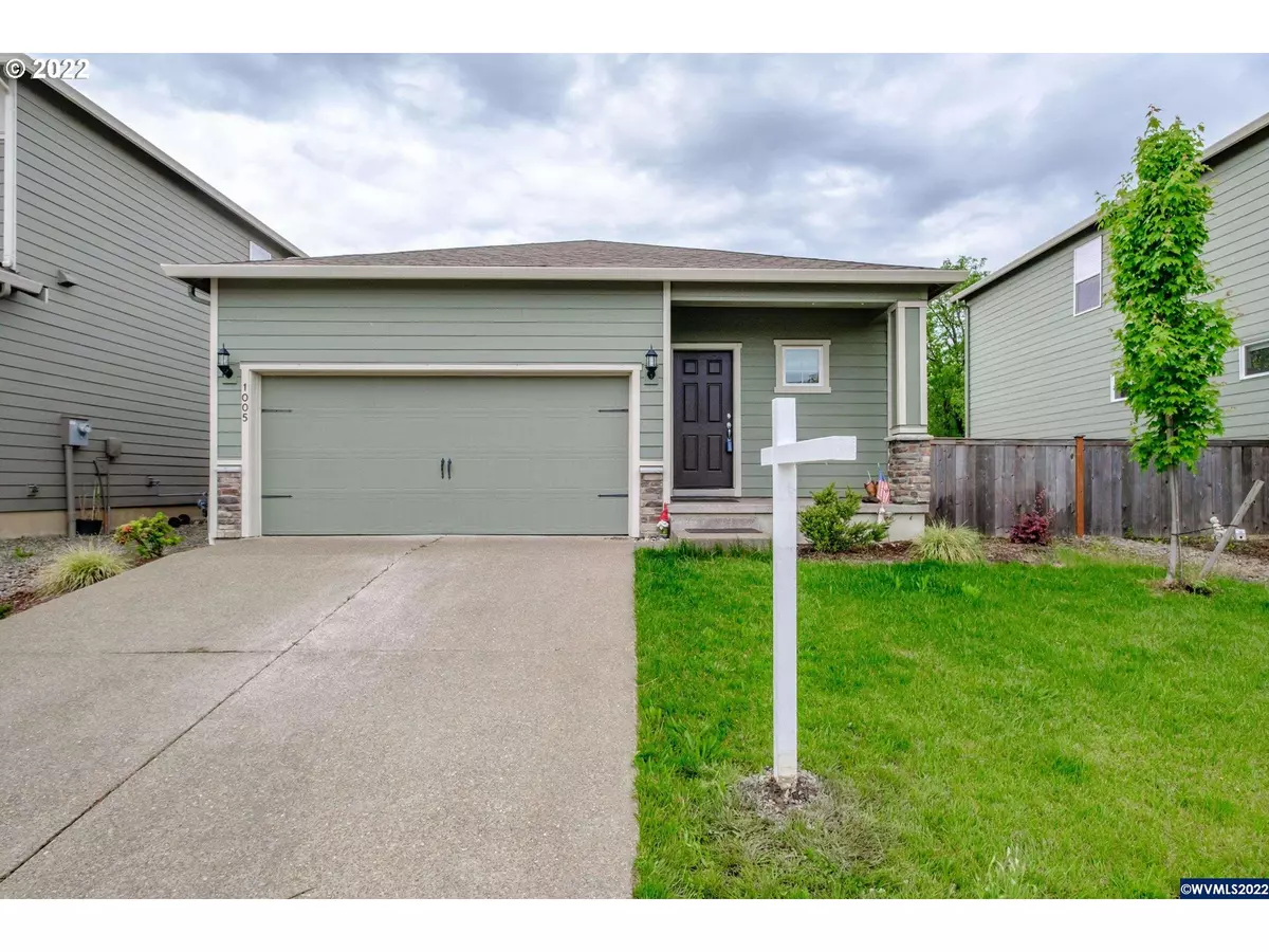 Molalla, OR 97038,1005 BEAR CREEK DR