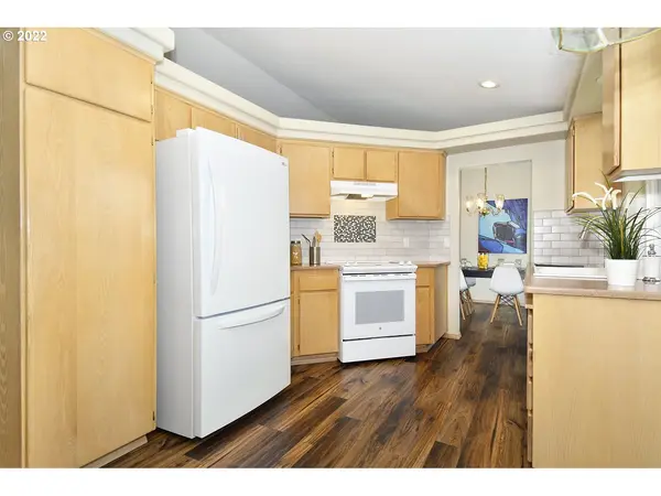 16635 SE EAST VIEW CT, Portland, OR 97236